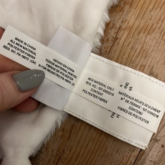 Pottery Barn Kids Rachel Zoe Giraffe Lovey Thumbie Blankie Security Blanket - Picture 7 of 10